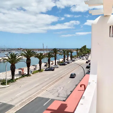 Sea Terrace Apartment *
